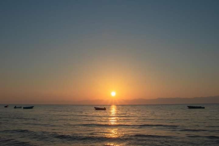 Nuweiba` Sebaii Camp السباعى كامب شاطئ الترابين بجوار ويت بالس旅舍 外观 照片
